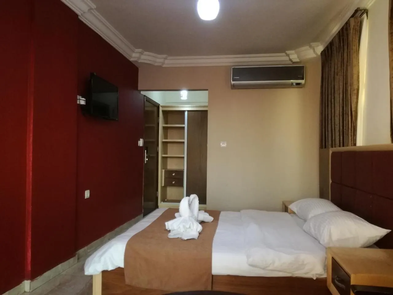 The Yacht Hotel Aqaba